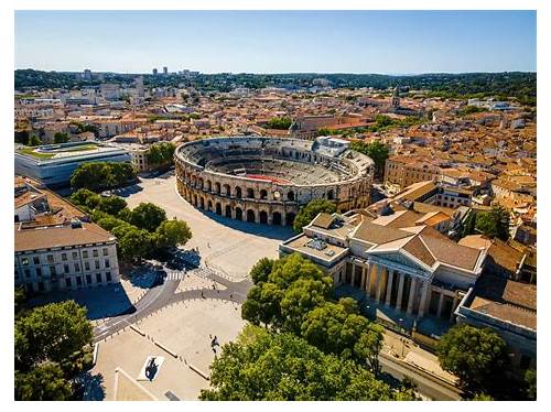Nîmes